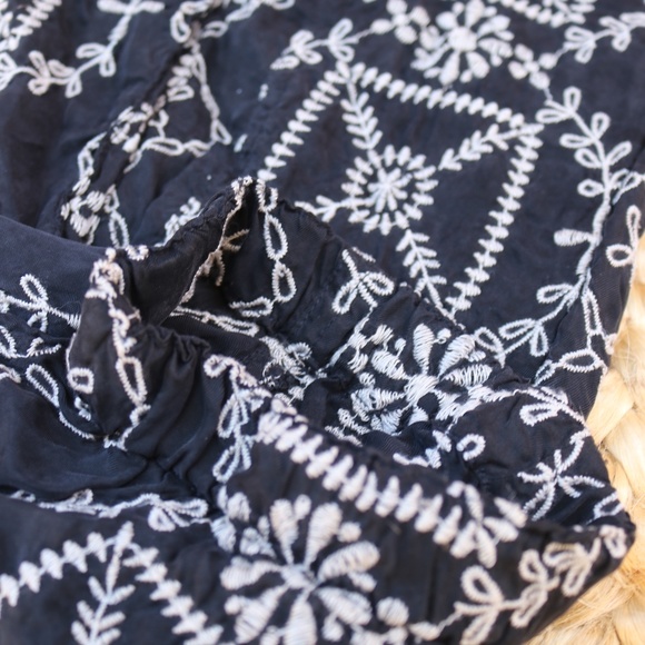 Johnny Was Pete & Greta Embroidered Pants - Picture 11 of 13